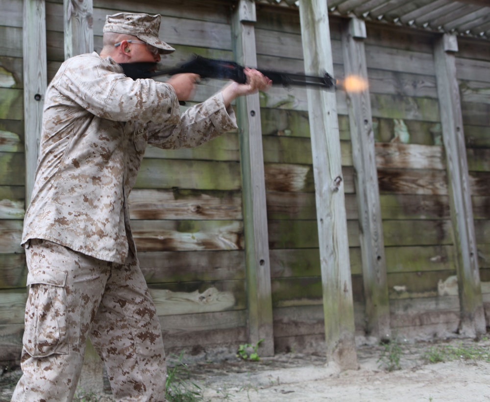 Special-Purpose MAGTF 12 train to help police throughout USMC