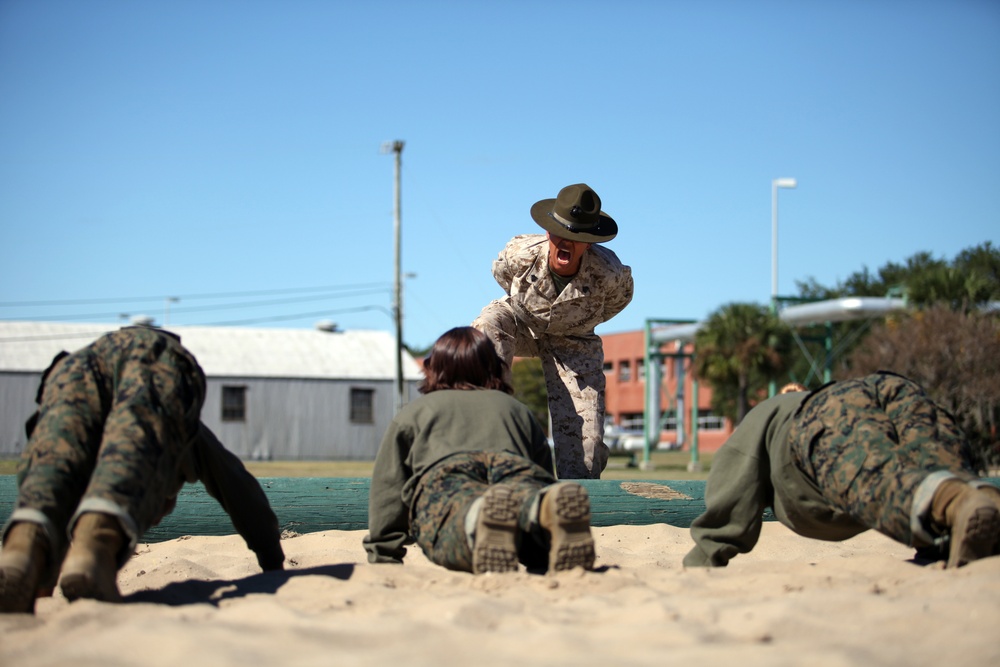 MCRD Parris Island 4th Recruit Training Battalion Incentive Training