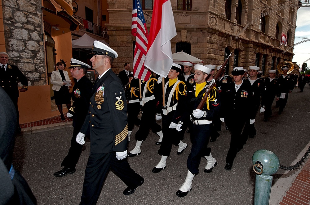 USS Mount Whitney arrives in Monaco