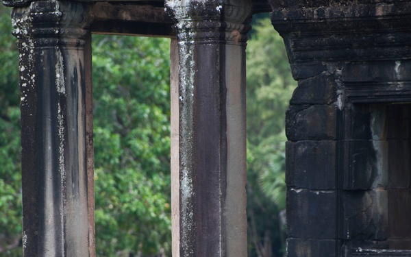 Panetta in Cambodia