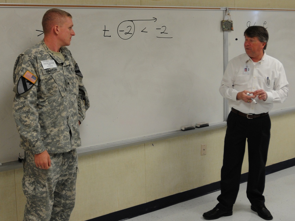 ‘Dark Horse’ soldiers tutor, mentor students