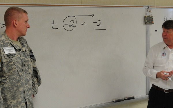 ‘Dark Horse’ soldiers tutor, mentor students