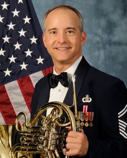 Senior Master Sgt. Krzywicki to appear at Macy's Thanksgiving Day Parade