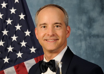 Senior Master Sgt. Krzywicki to appear at Macy's Thanksgiving Day Parade