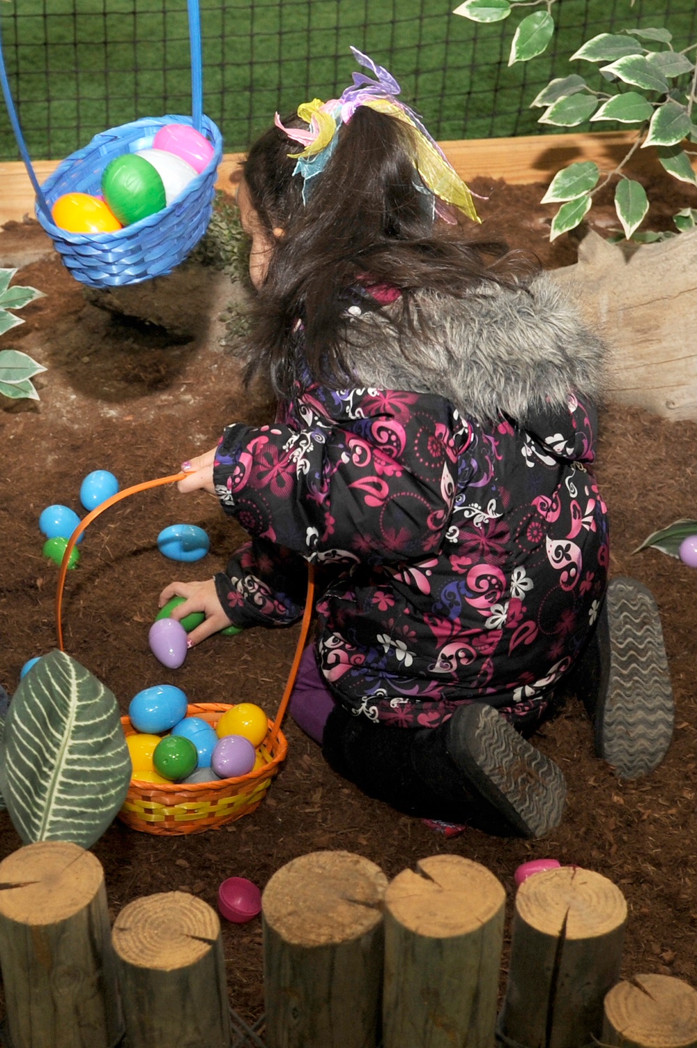 Misawa children enjoy an excellent egg'stravaganza