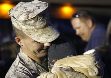Kentucky Marines return home from Afghanistan deployment