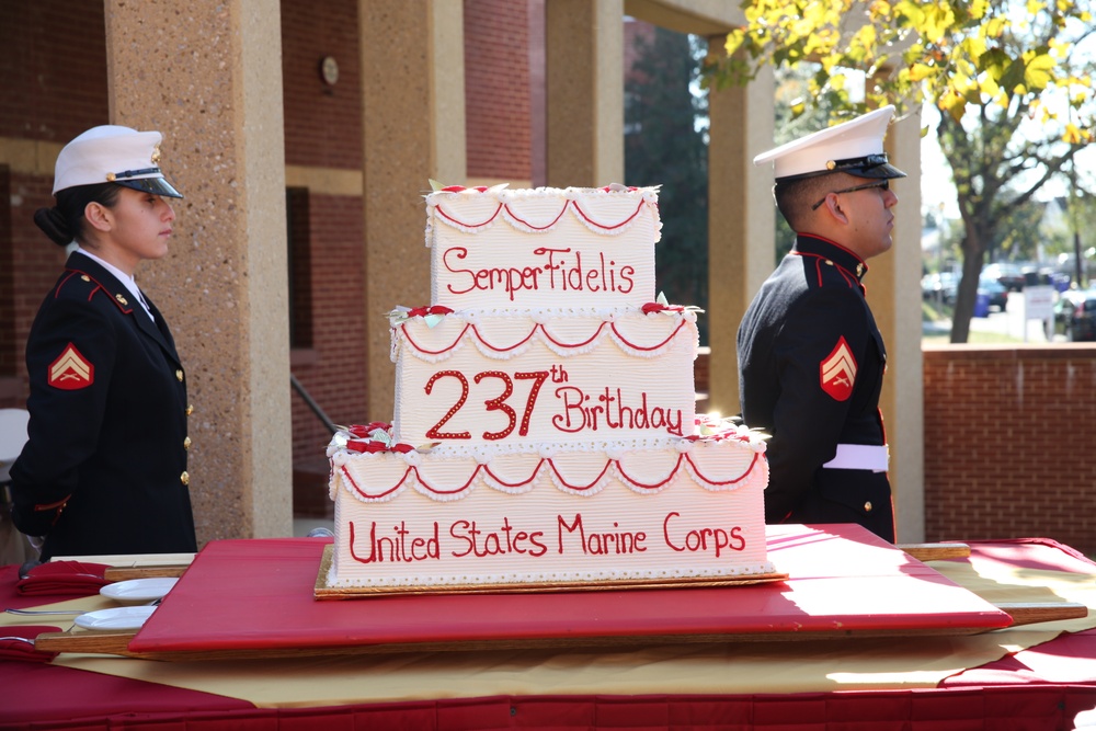 237th Marine birthday cake-cutting ceremony