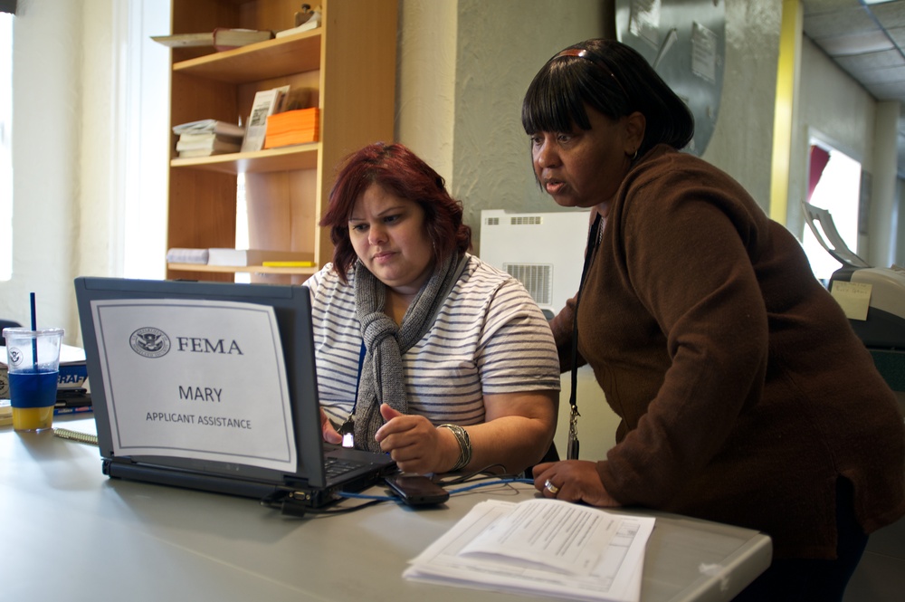 FEMA Disaster Recovery Centers Open in Thanksgiving Day