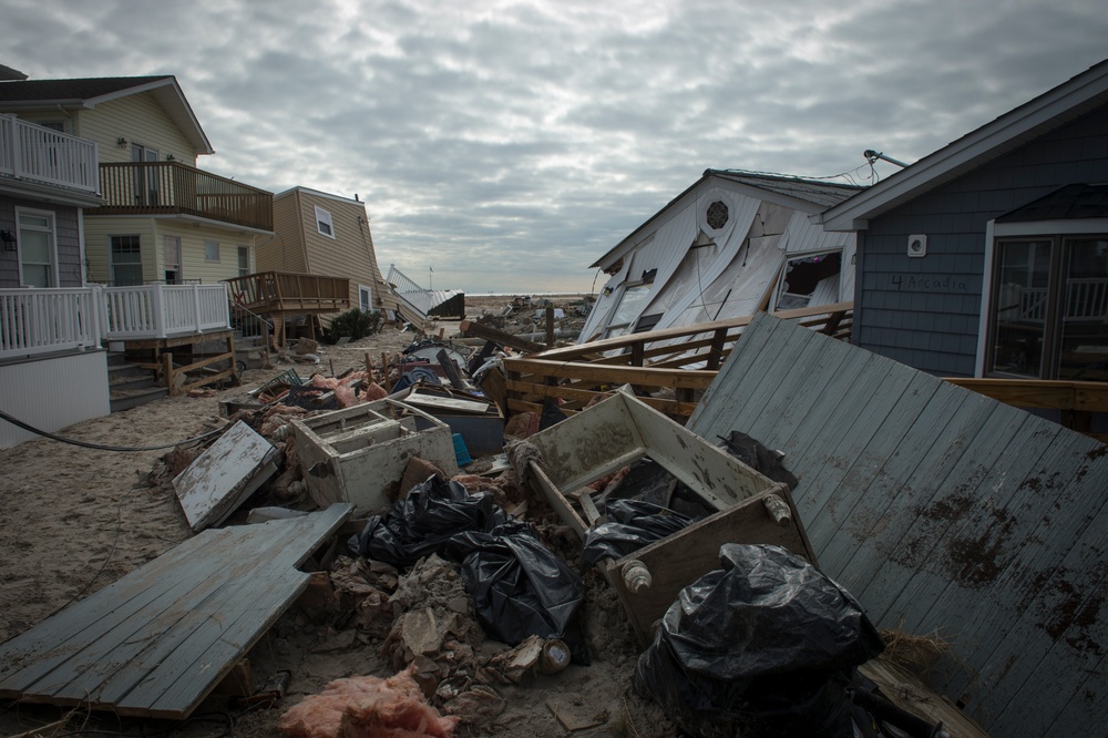 Hurricane Sandy relief Hurricane Sandy relief