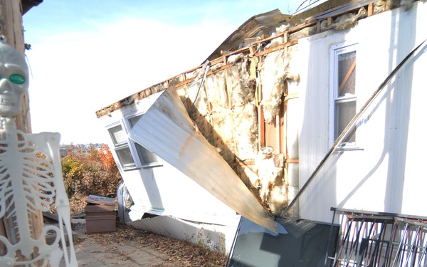High winds from Superstorm Sandy cause havoc with manufactured homes