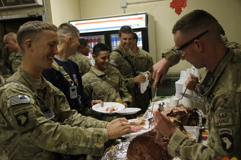 Rakkasans celebrate Thanksgiving