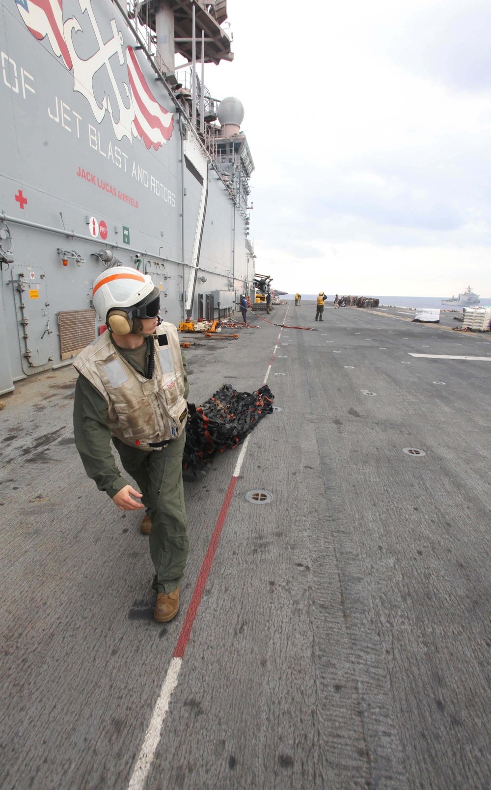 USS Iwo Jima replenishment at sea