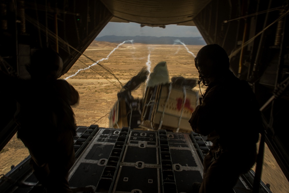 C-130 supplying Afghanistan