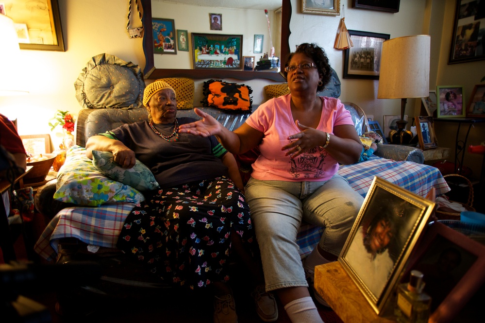 CONEFEMA visits Coney Island survivors