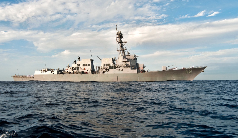 USS Michael Murphy en route to Joint Base Pearl Harbor-Hickam