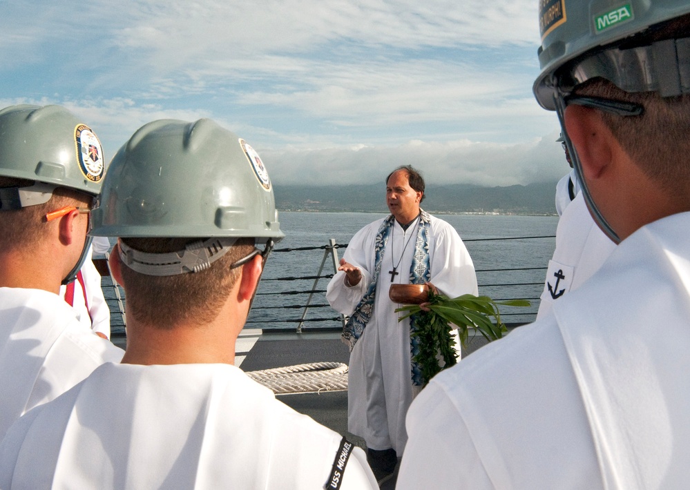 USS Michael Murphy en route to Joint Base Pearl Harbor-Hickam