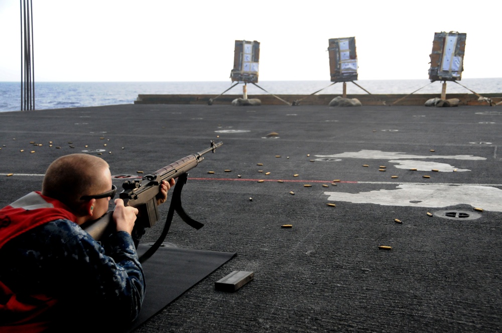 USS George Washington small-arms qualificaation