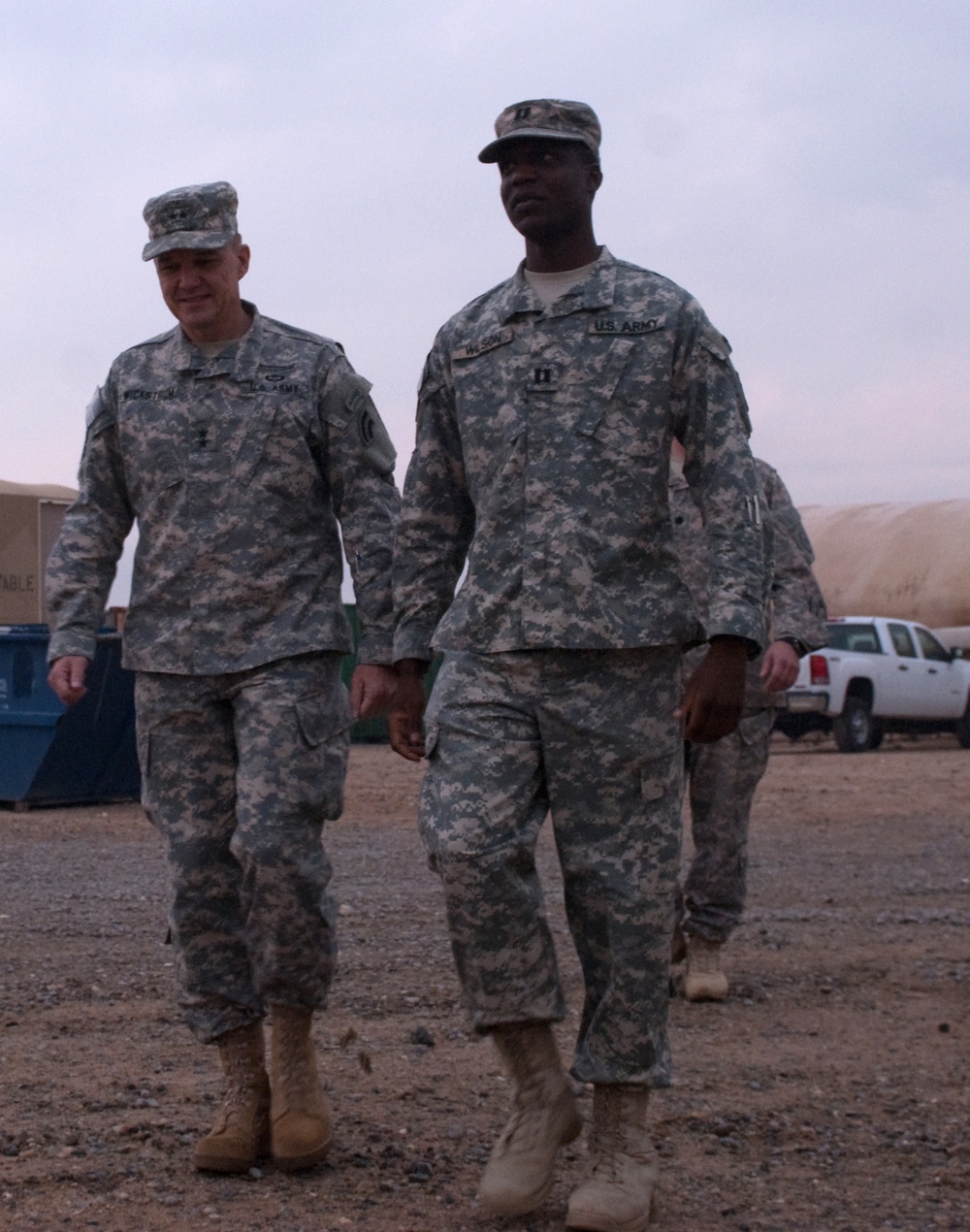 New York general visits Empire State troops in Kuwait