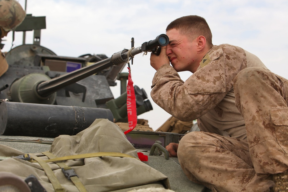 Exercise Eager Mace 13