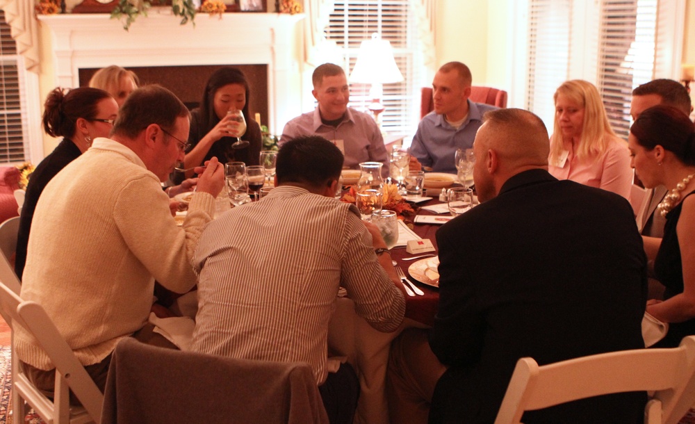 II MEF celebrates service members with Heroes Dinner