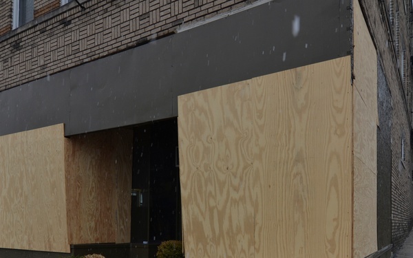 Hurricane winds cause damage to business'