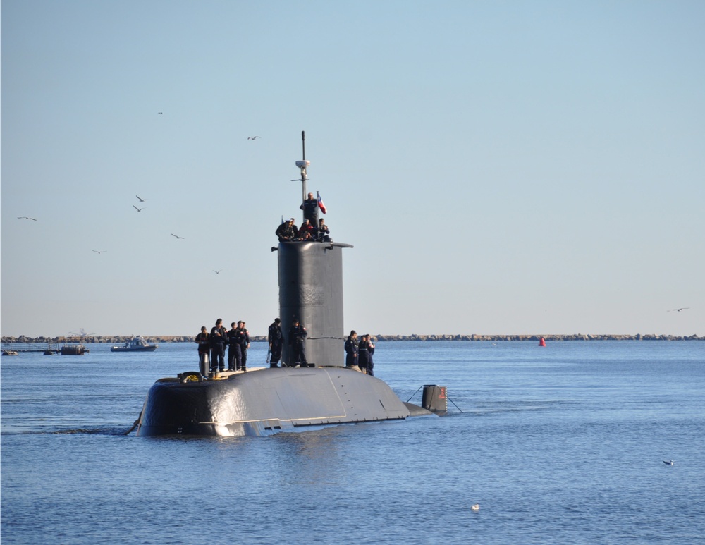 Chilean submarine arrives at Mayport