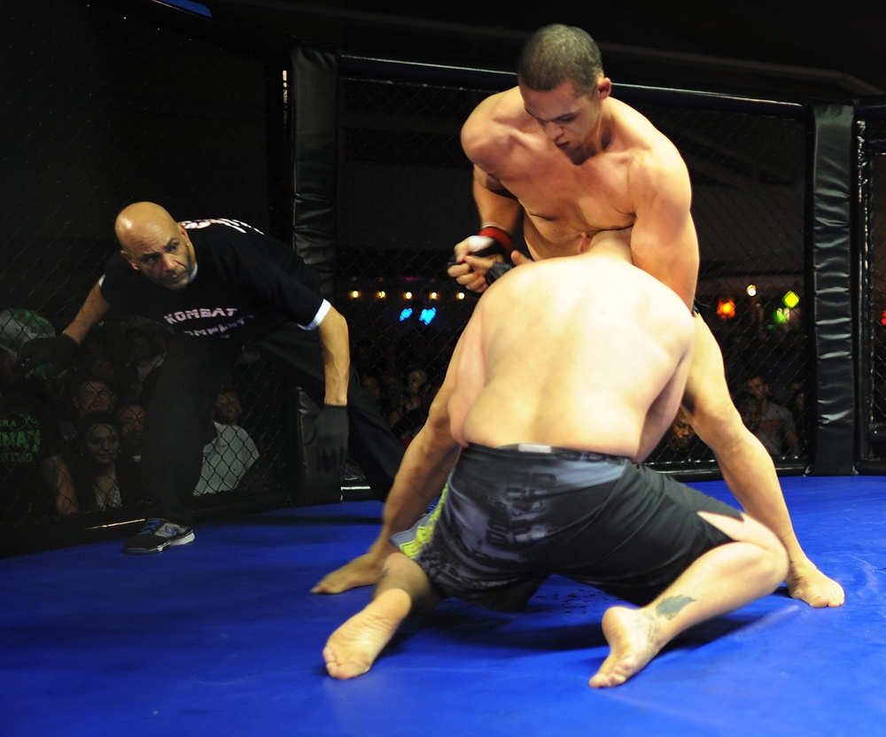 Teamwork makes new MMA victors in cage