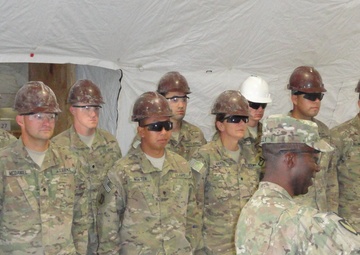 Engineers use civilian experience to rebuild dining facility in time for soldier’s Thanksgiving meals