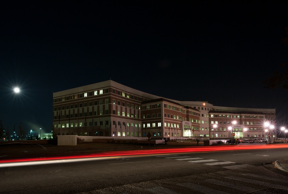 Full moon over FORSCOM/USARC headquarters