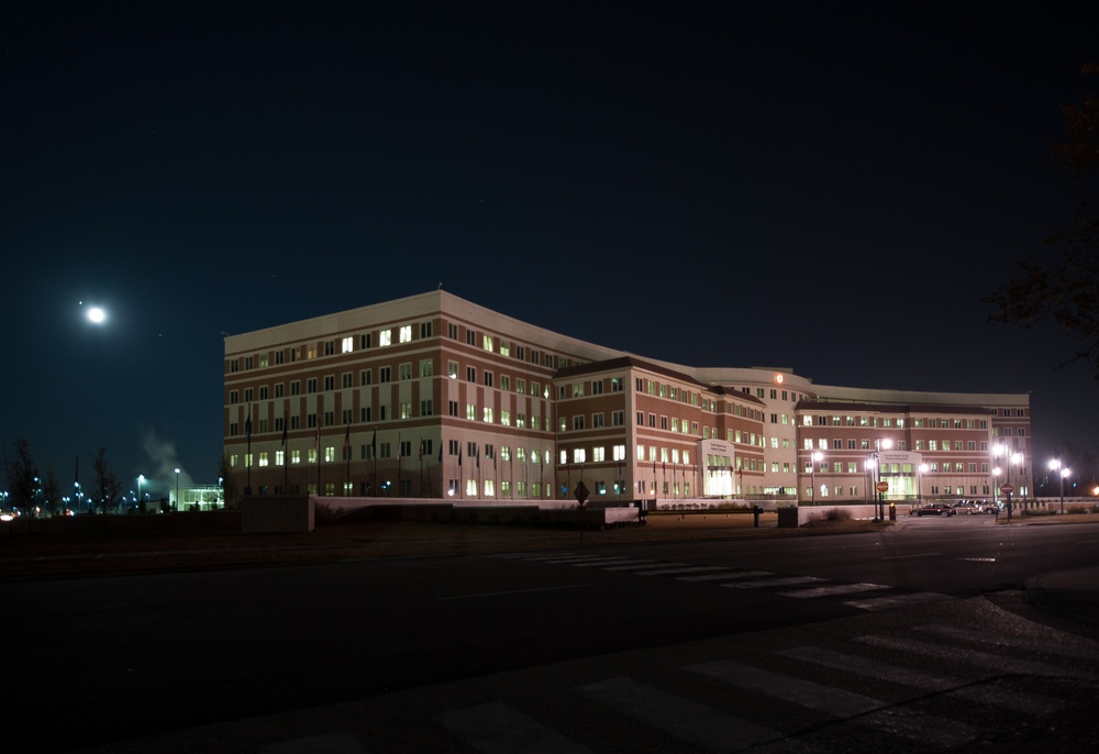 Full moon over FORSCOM/USARC headquarters