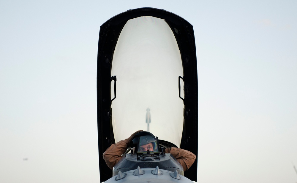 F-16C's bring decisive airpower to southern Afghanistan