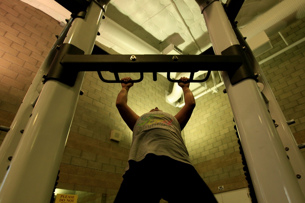 No problem: Corps to implement pull ups for females
