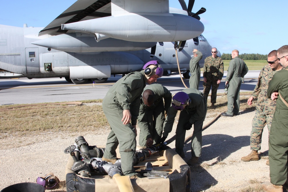 KC-130 fuels Marines