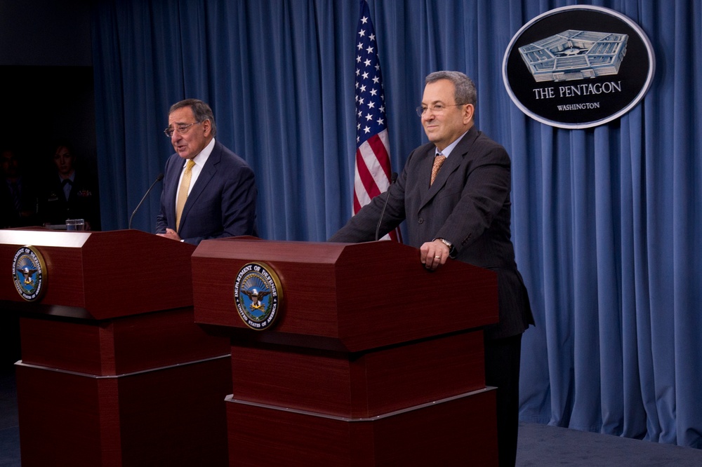 Honor cordon at the Pentagon