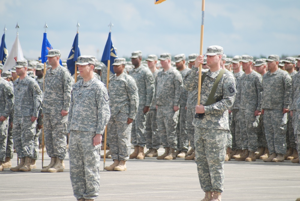 DVIDS - Images - Color casing ceremony [Image 6 of 16]