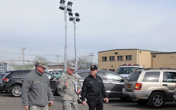 Army Reserve leader visits Hurricane Sandy relief sites in New York City