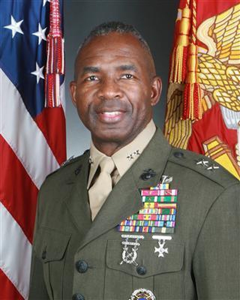 Marine Major General Ronald L. Bailey, left, Commanding General