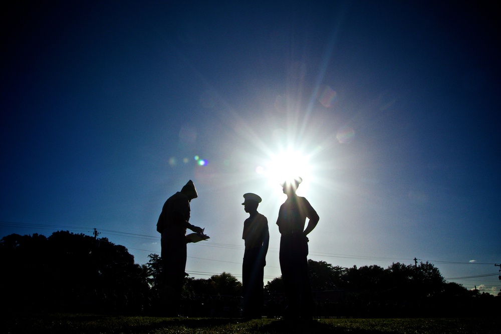 Marines mentor High School JROTC