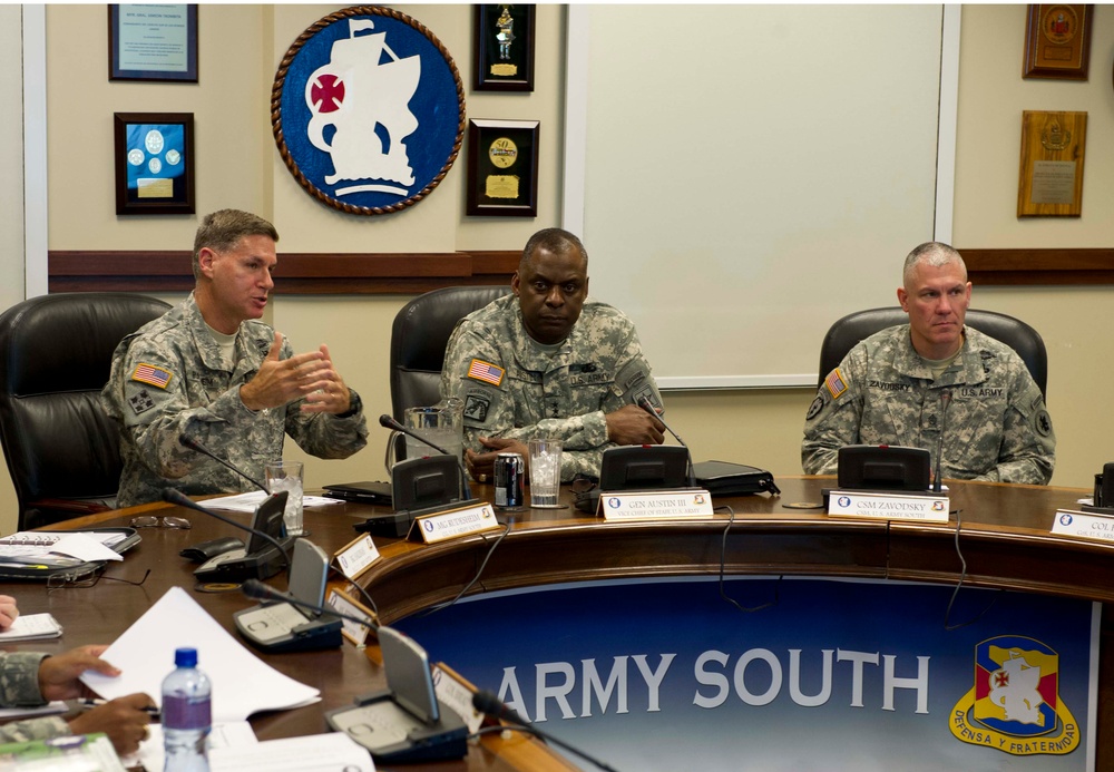 Vice chief of staff of the Army Gen. Austin visits Army South