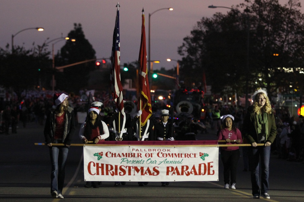 Annual Christmas parade brings holiday cheer to Fallbrook