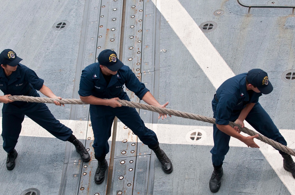 USS Mustin completes port visit to Malaysia