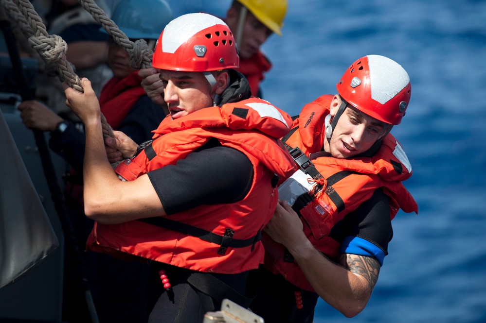 USS Cowpens sailors launch RHIB