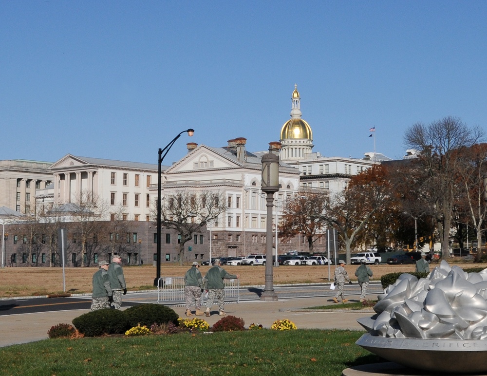 Army Reserve soldiers, civilians take lessons learned from American Revolution