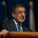 Panetta visits Walter Reed