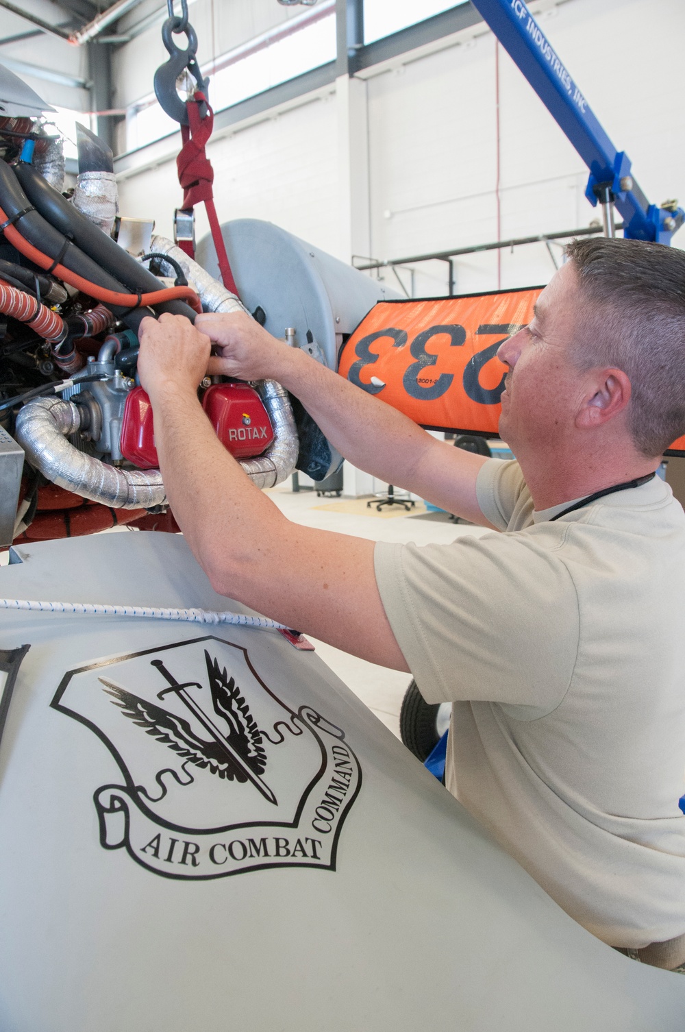 Aircraft maintenance aims high with air power