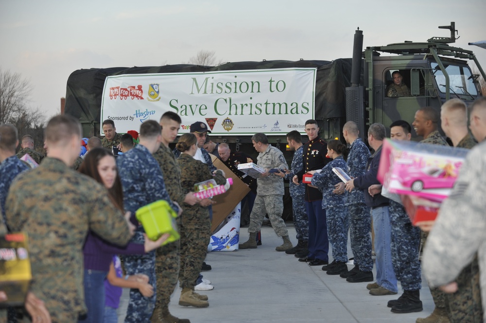 Blue Angels deliver toys to Sandy victims