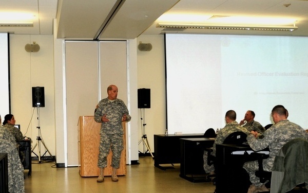 HRC briefs Alaska officers on OER changes