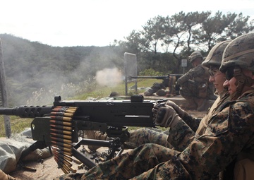 Marines hone weapon systems during live-fire