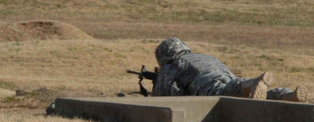 Soldiers prepare for late rendezvous with Rakkasans