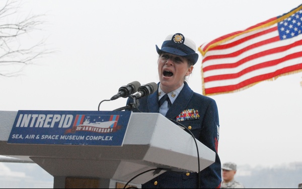 Pearl Harbor vets honored during ceremony at Intrepid Museum